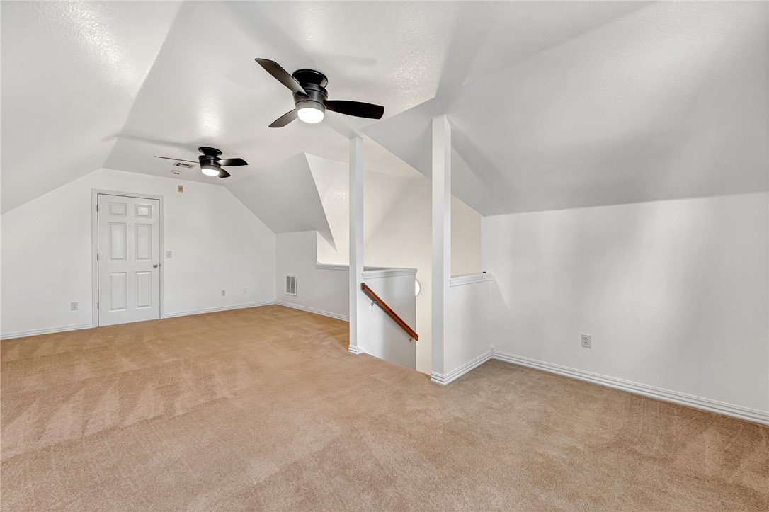 Whispering Timbers Ph 10 Rogers - Residential Lease