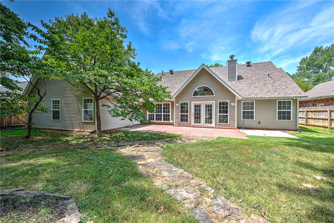 Whispering Timbers Ph 10 Rogers - Residential Lease