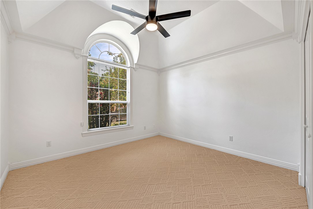 Whispering Timbers Ph 10 Rogers - Residential Lease