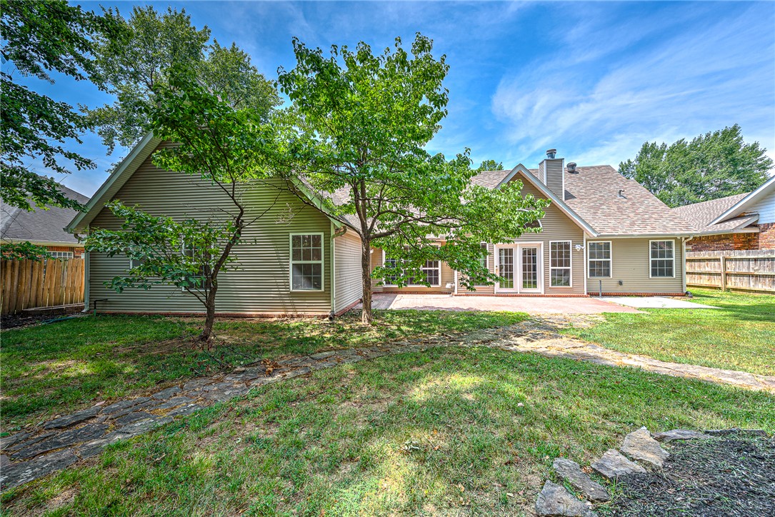 Whispering Timbers Ph 10 Rogers - Residential Lease