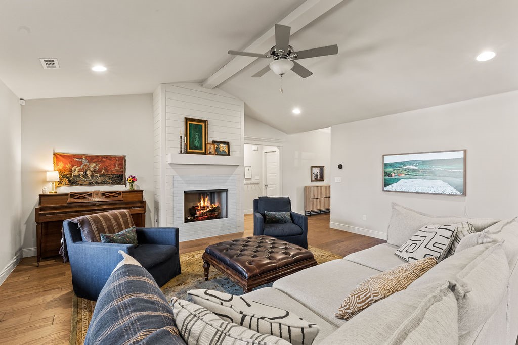 Charing Sub Bvv - Residential