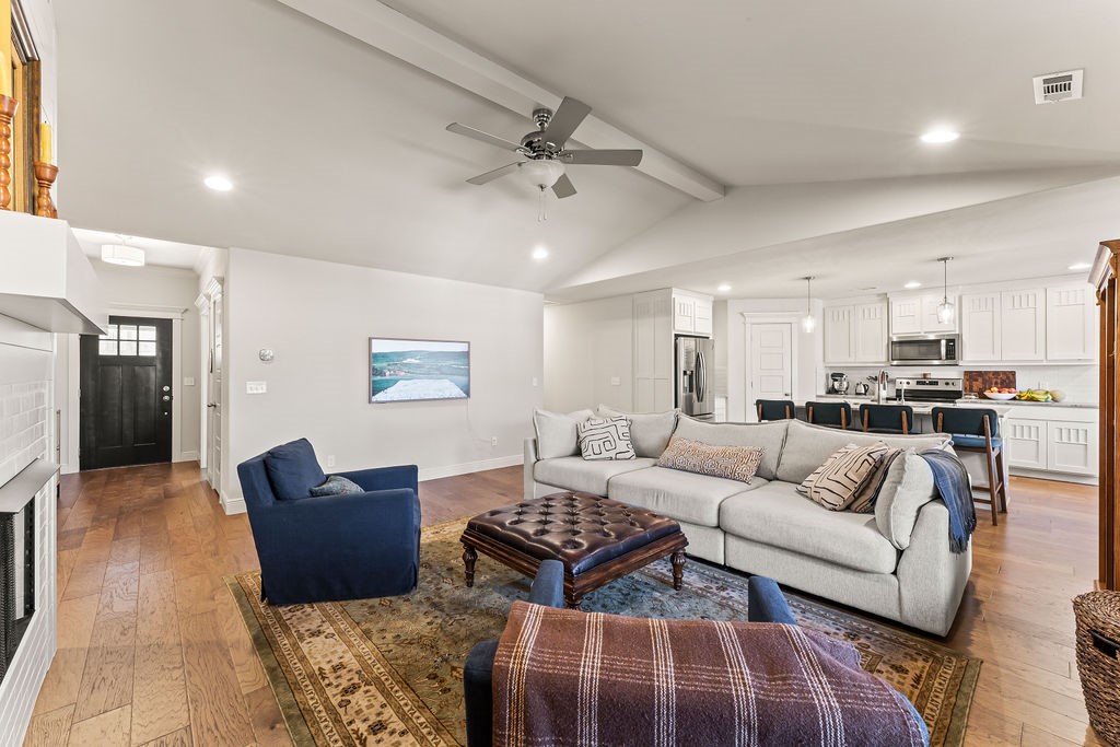 Charing Sub Bvv - Residential