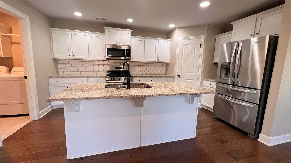 Summer View Sub - Residential Lease