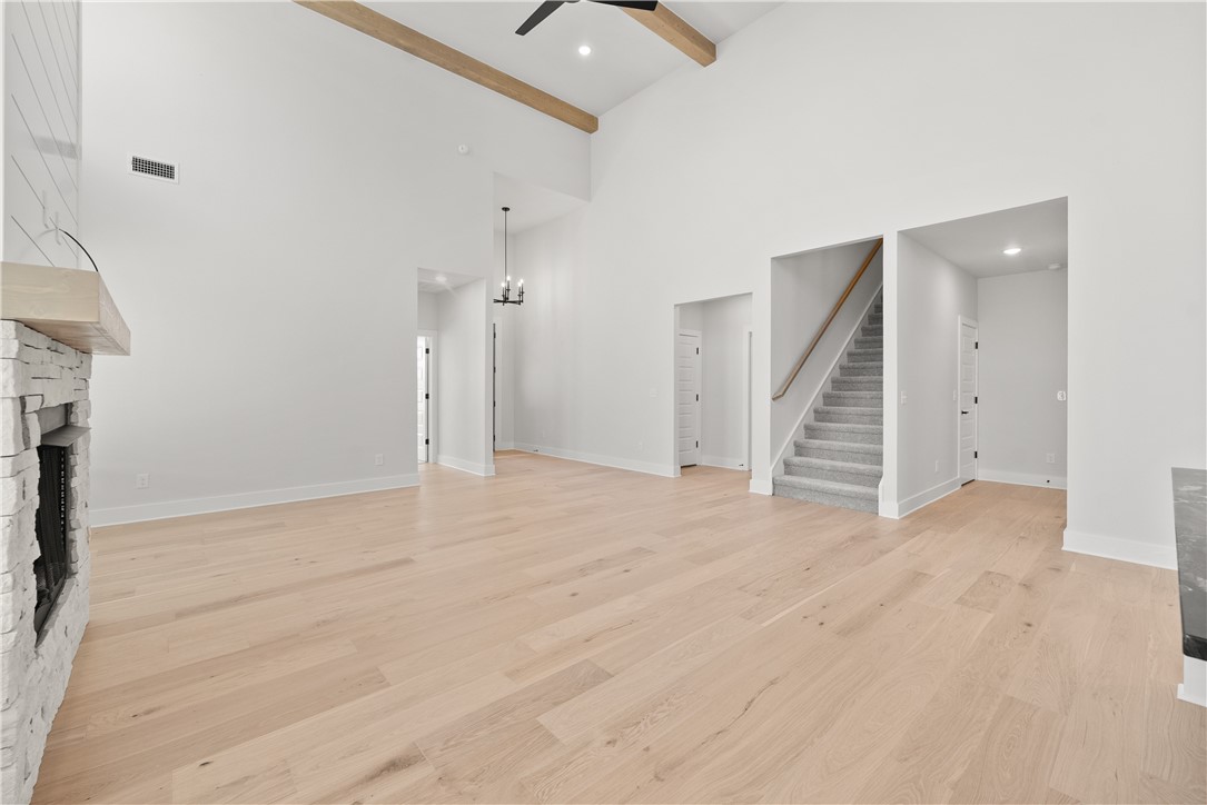 MAPLE ESTATES PH III-CENTERTON - Residential