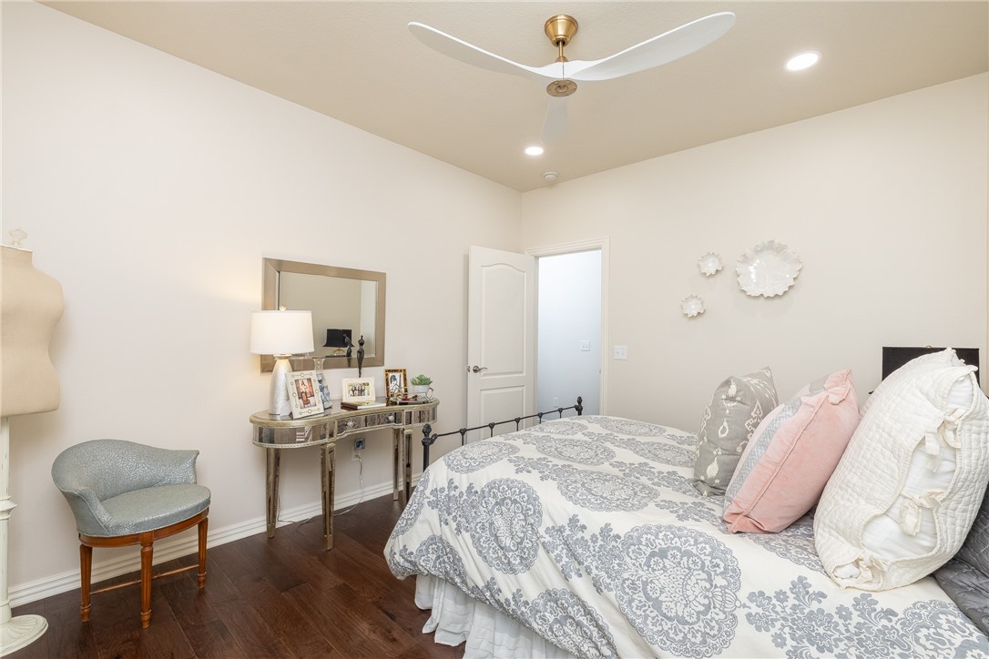 Charleston Place - Residential