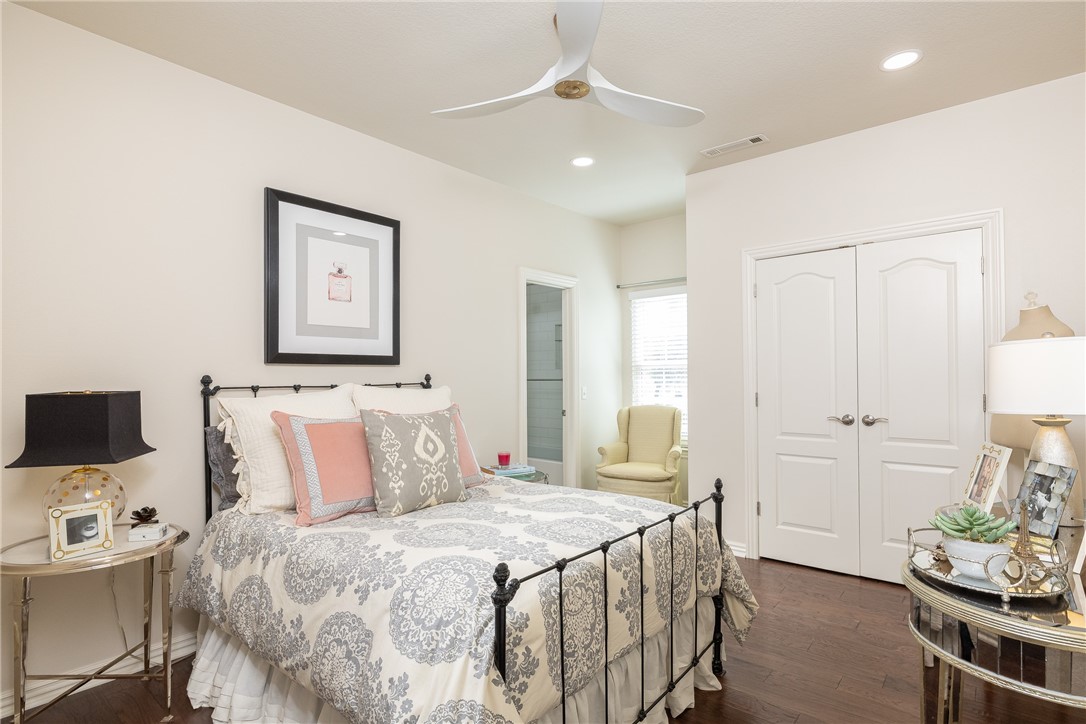 Charleston Place - Residential