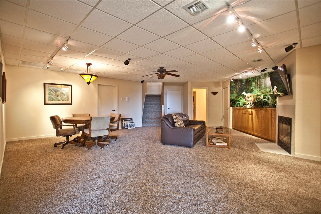 Jarvis Acres Rurban - Residential