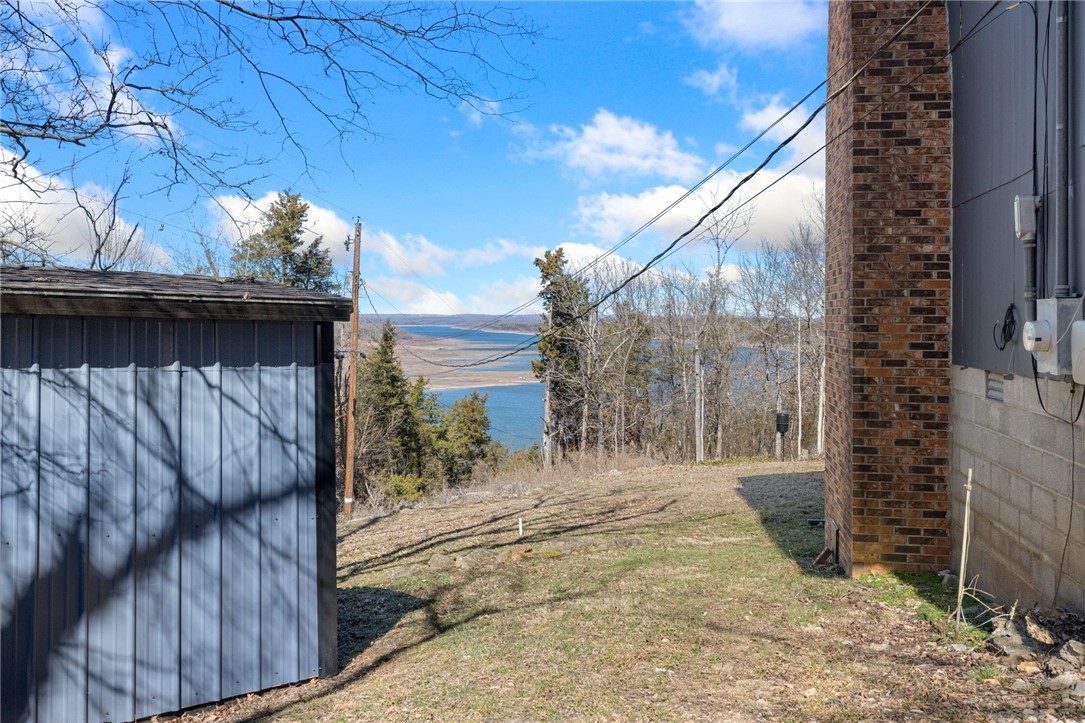 Lakeview Add Lake Bs Es - Residential