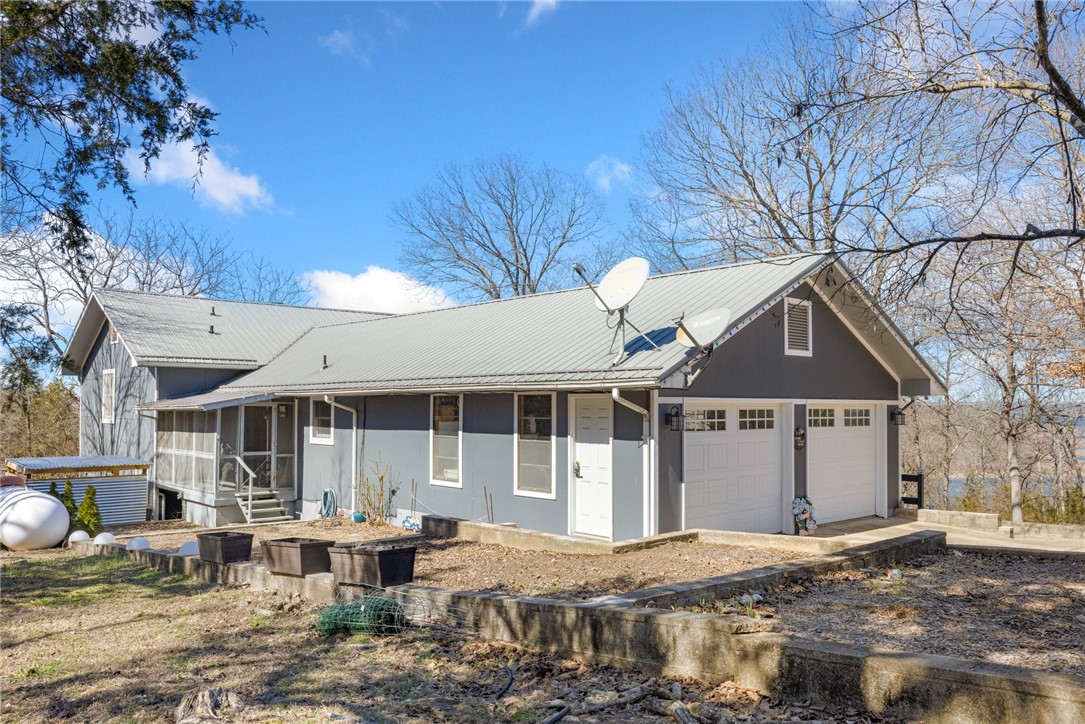 Lakeview Add Lake Bs Es - Residential