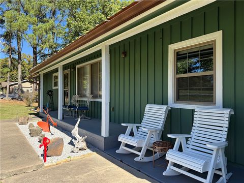 Photo of 10390 Virden Lane, Gravette, AR 72736 (MLS # 1326183)