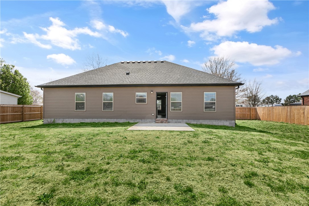 Givens Place Pea Ridge - Residential Lease
