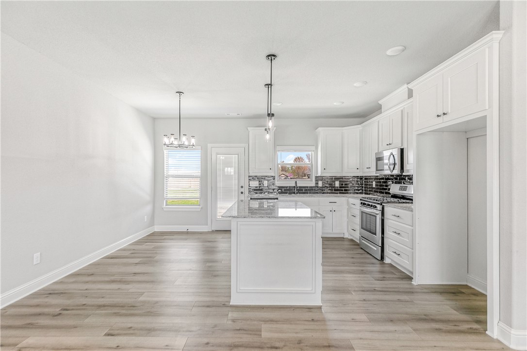 Givens Place Pea Ridge - Residential Lease