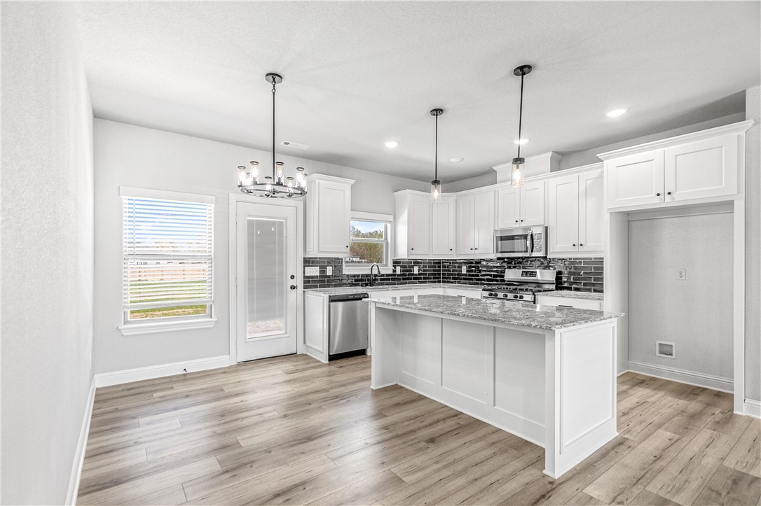 Givens Place Pea Ridge - Residential Lease