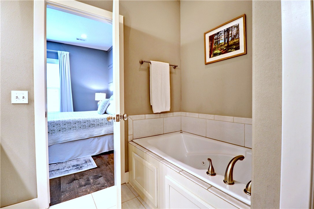 Riverwalk Ph I - Residential