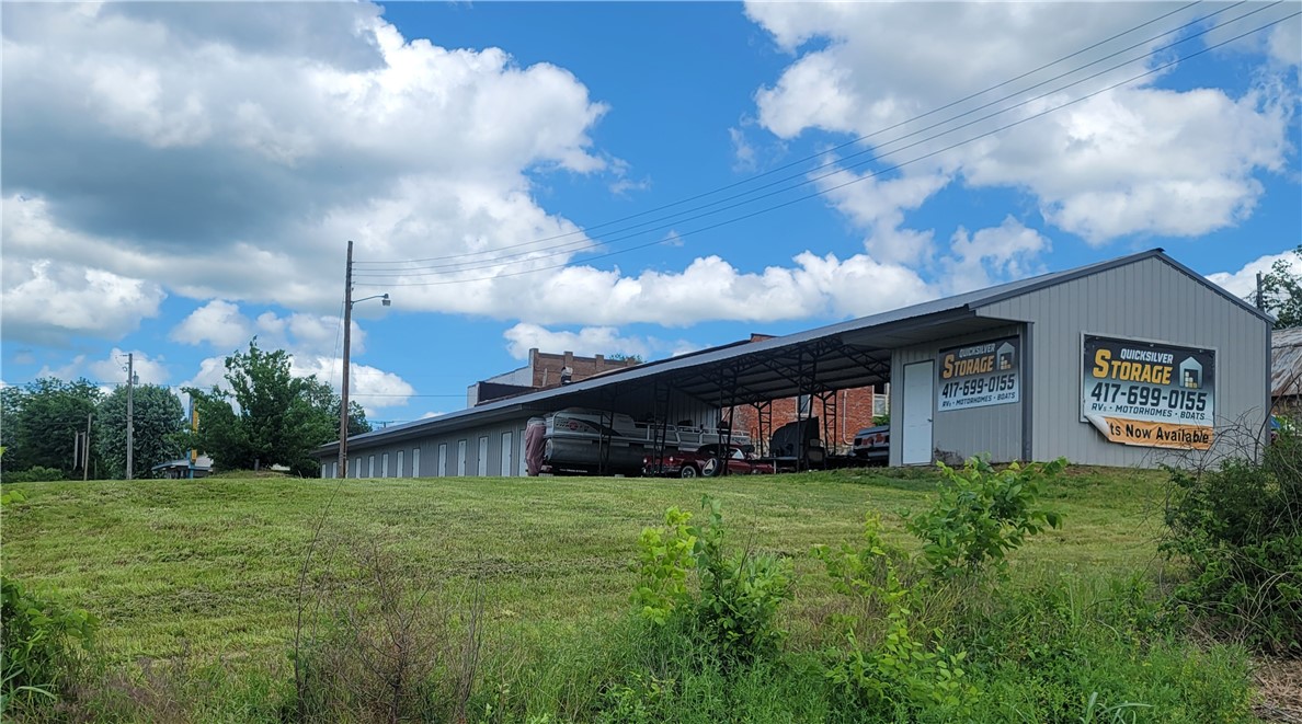 Prime opportunity for investors or business owners! This .47-acre commercial property features a versatile storage unit with ample space for inventory, equipment, or tenant use. Ideal for logistics, contractors, or small business operations. Property offers convenient access and visibility, with potential for expansion or redevelopment.