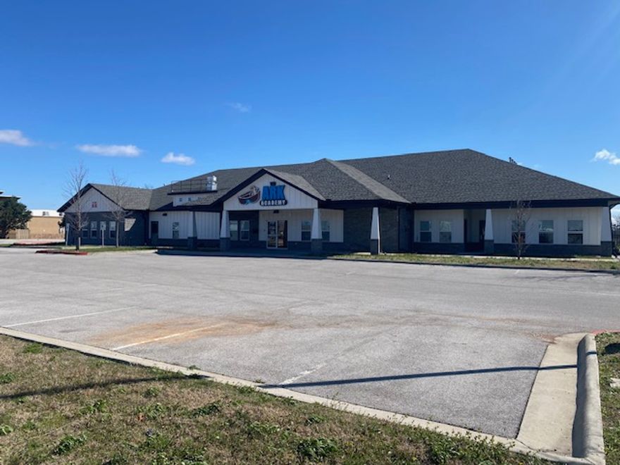 Commercial building for lease located in high traffic West Bentonville/Centerton - 35,000 daily traffic count. Previously operated as childcare facility and also sets up well for office use. Easy access just off SW Regional Airport Blvd and HWY 112, with multiple entrances off SW H Street, 46 parking spaces, drive thru/drop off area, green space for playground and/or common areas. Great location to start your business. Reach out to schedule a showing.