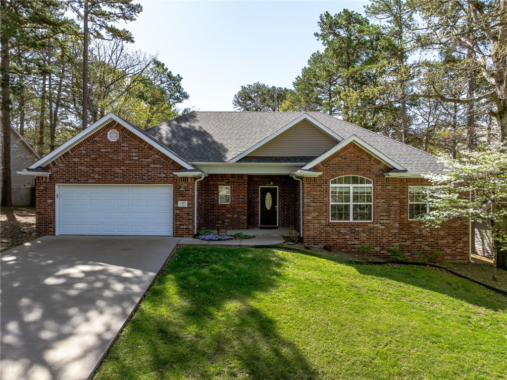 *Seller is offering $5,000 in concessions to use toward flooring allowance, closing costs, or other that fits your needs*... Welcome to your dream home in the heart of Bella Vista, Arkansas! This charming 3 bedroom, 2 bathroom house boasts a spacious garage, perfect for storing all your outdoor gear for exploring the nearby trails. Step out onto the deck and take in the wooded canopy of the back 40 and fenced yard, complete with a trail drop-in just steps away. Situated on a quiet street, youāll enjoy peace in this bike riderās paradise. Inside, youāll find a large pantry, kitchen island, and updated countertops providing the perfect space for any aspiring chef. Additionally, the HVAC was replaced in 2022, and the roof was replaced in 2023. Donāt miss the opportunity to make this Bella Vista beauty your own!