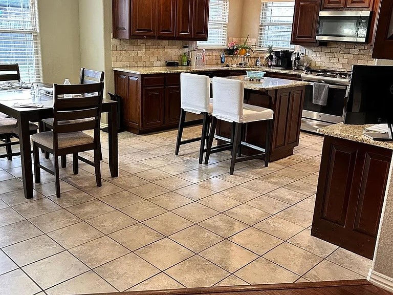 Windwood Sub Ph V Bentonville - Residential Lease