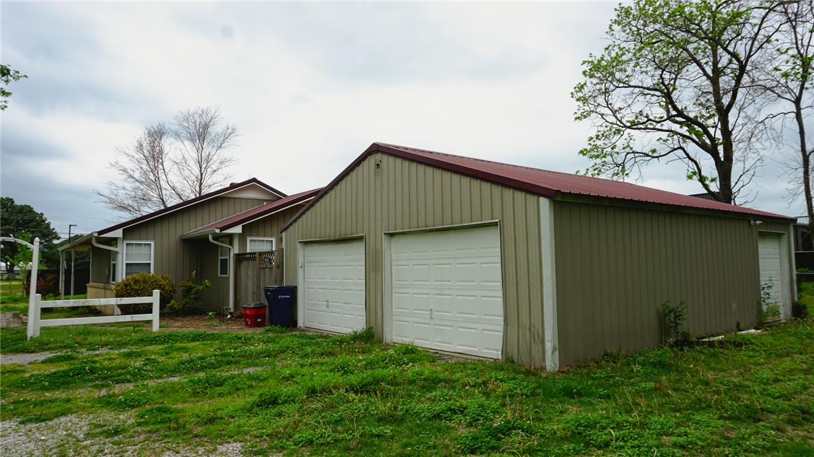 L M Proctors Add Siloam Spgs - Residential