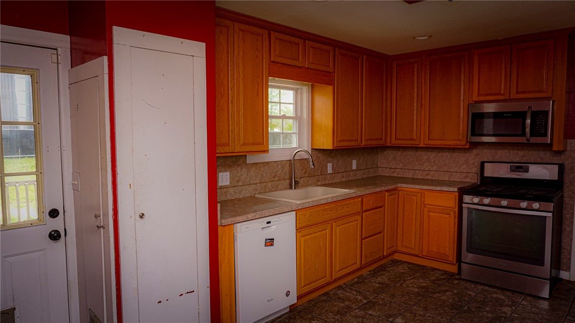 L M Proctors Add Siloam Spgs - Residential