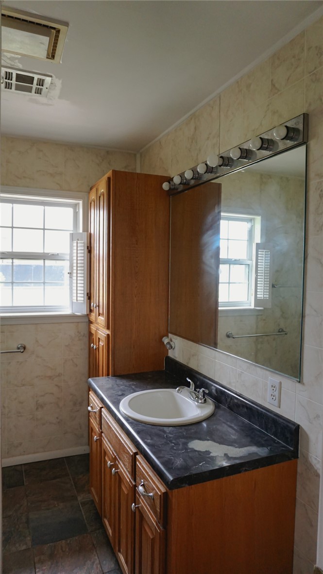 L M Proctors Add Siloam Spgs - Residential