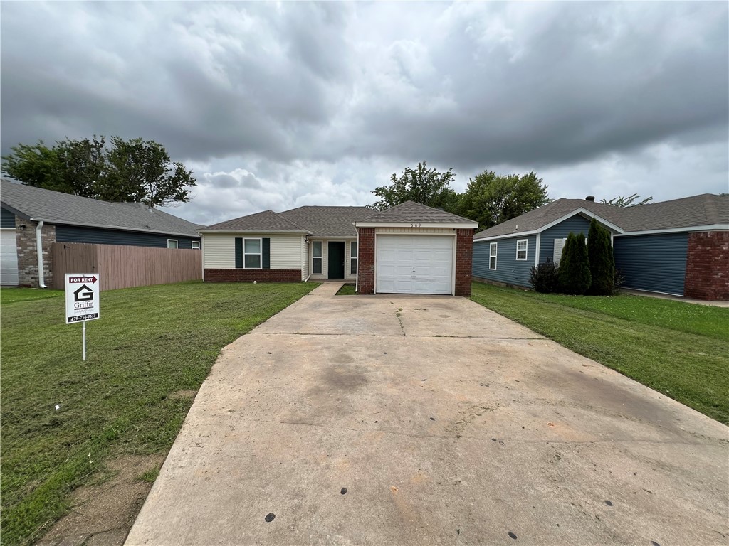 Nice home in north Springdale- completely remodeled with new flooring, fixtures, paint, and appliances