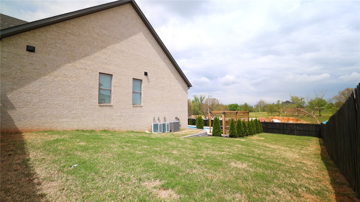 Elmdale Lake Estates - Residential