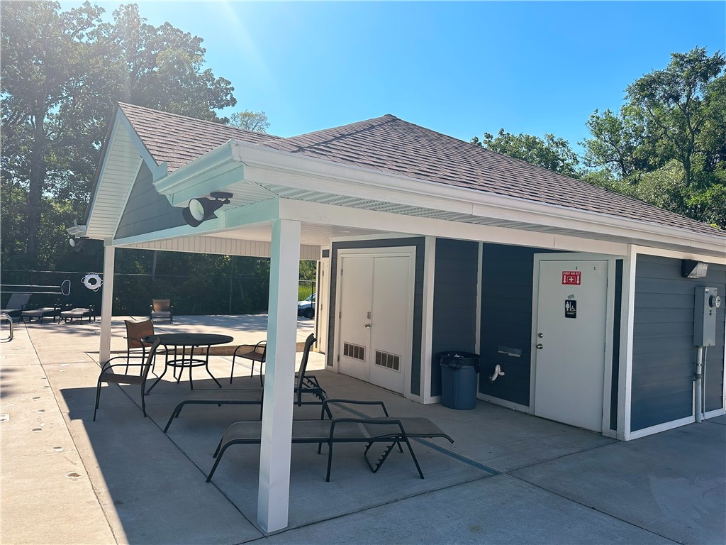 The Forest Hills Villas - Residential Lease