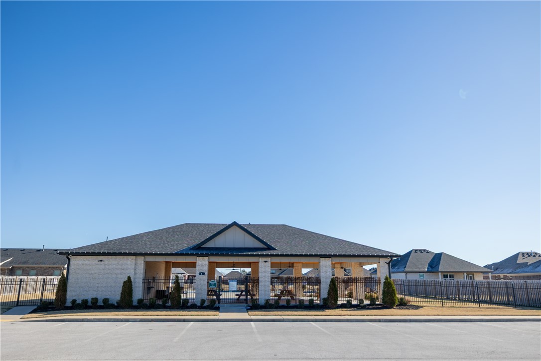 Hickory Meadows Sub Ph 2 - Residential