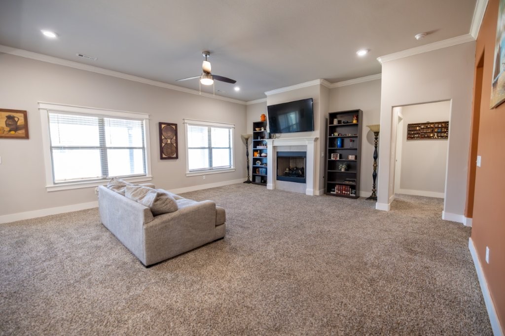 Hickory Meadows Sub Ph 2 - Residential