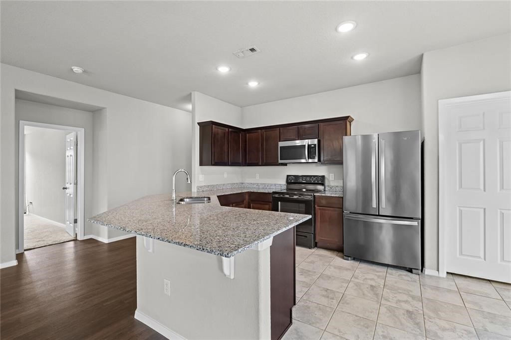Lakewood Sub Ph V Lowell - Residential Lease