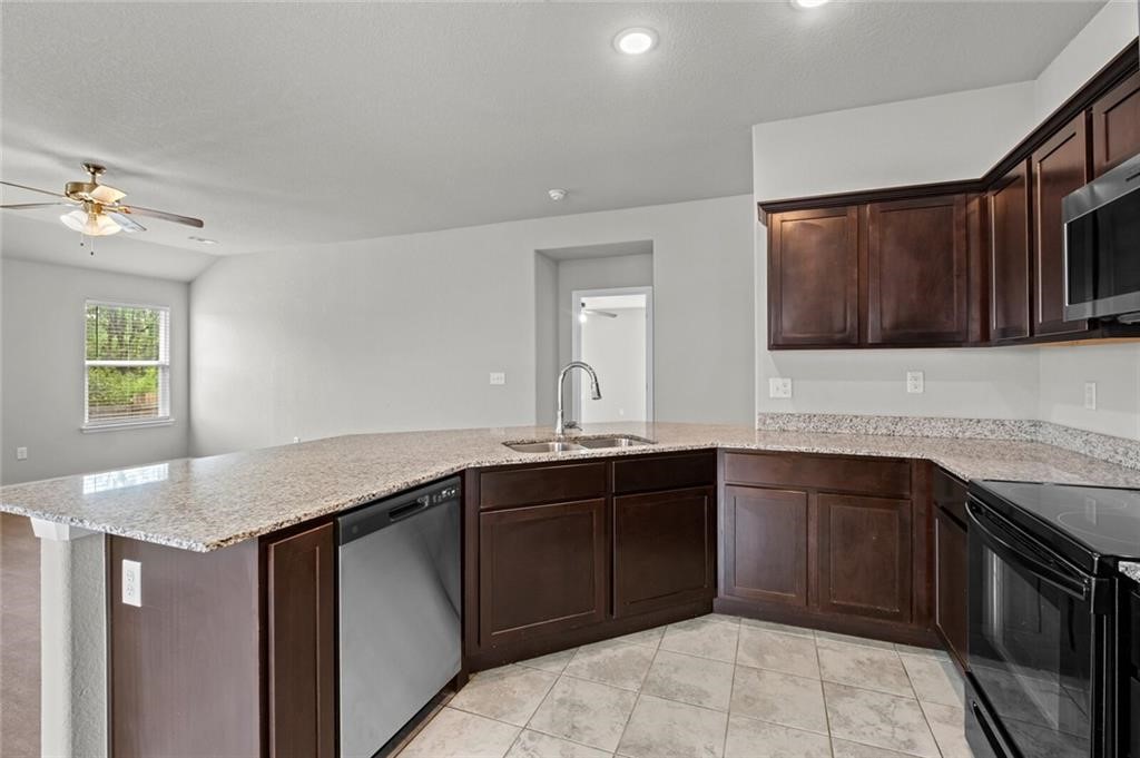 Lakewood Sub Ph V Lowell - Residential Lease