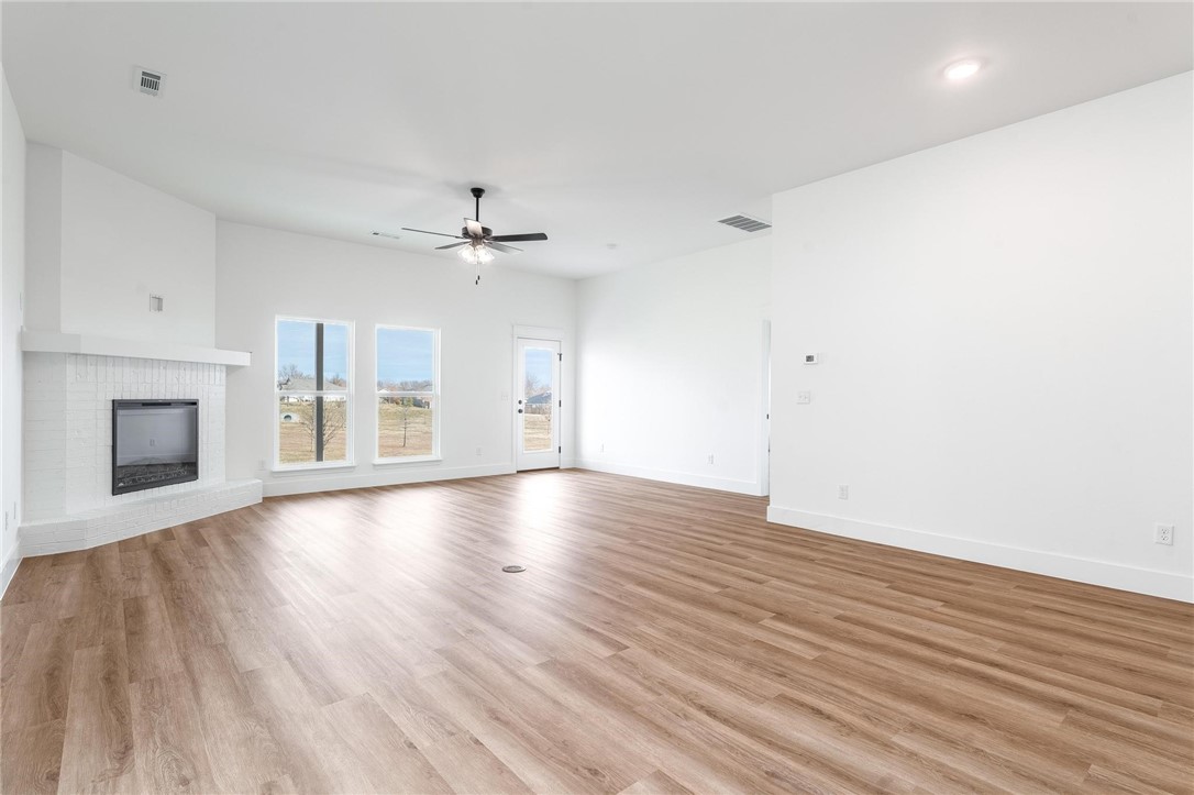 Woodcrest Walk - Residential