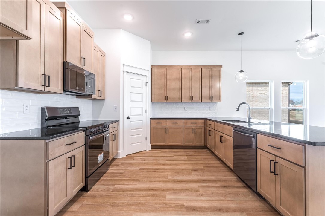 Woodcrest Walk - Residential