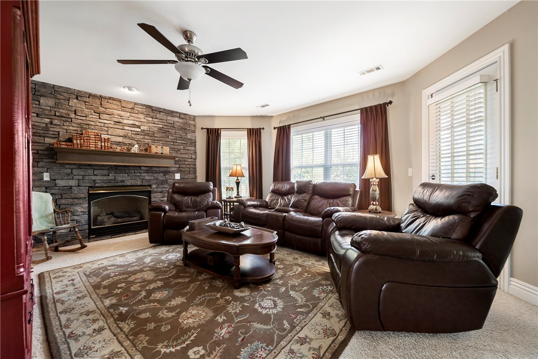 Hanover Sub Ph Iii Bentonville - Residential