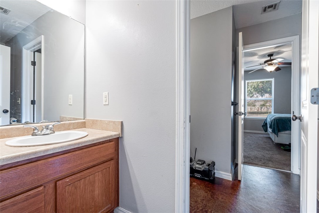 L M Proctors Add Siloam Spgs - Residential Income