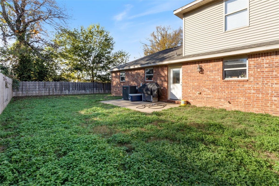 L M Proctors Add Siloam Spgs - Residential Income