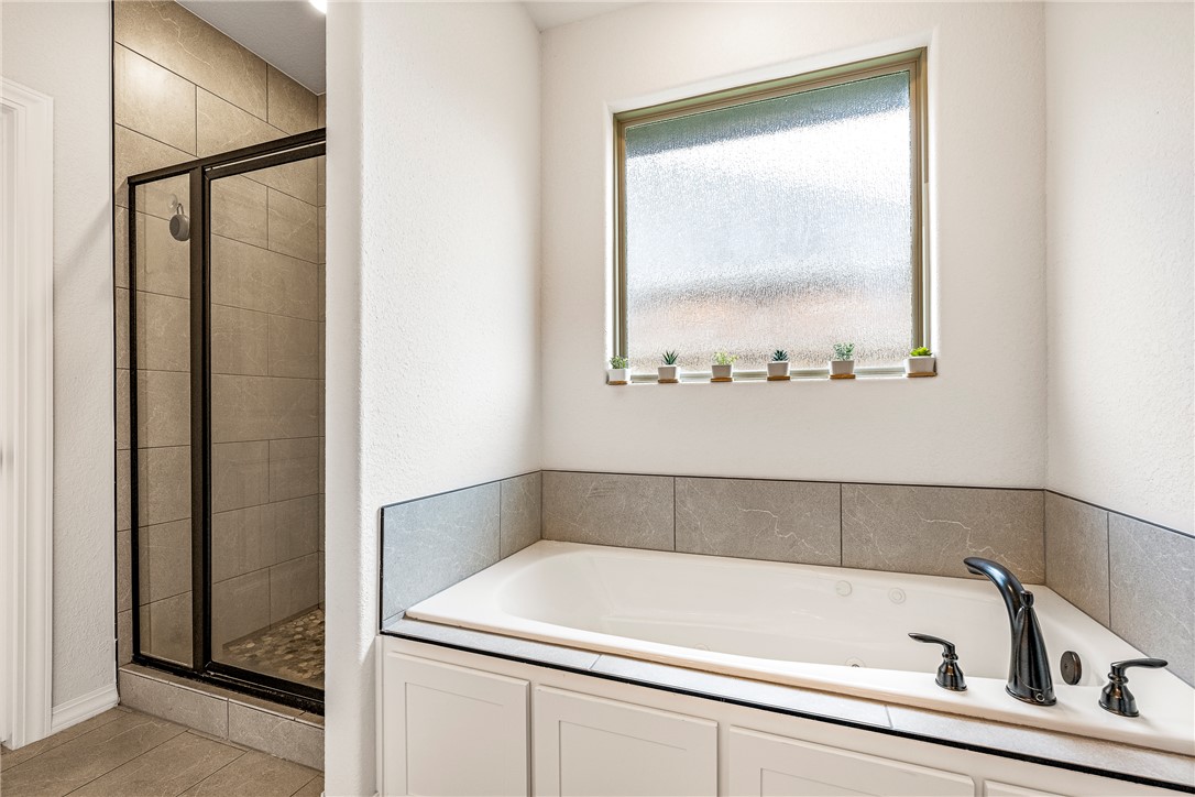 Diamond Estates Ph Iii Centerton - Residential