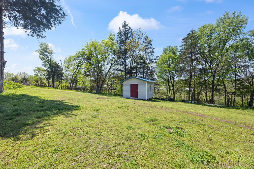 14-21-33-RURAL - Residential