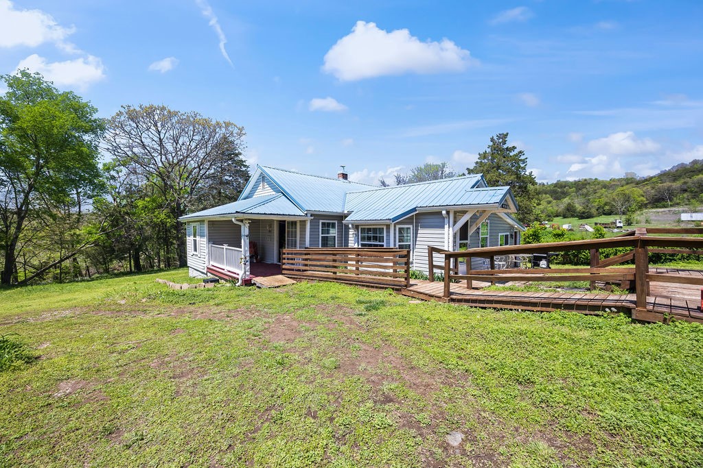 14-21-33-RURAL - Residential