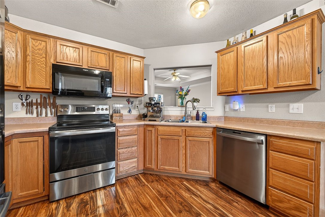 High Meadows Bentonville - Residential