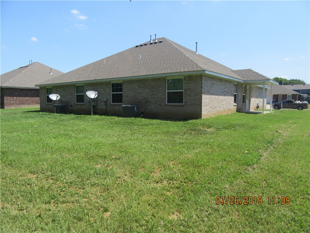 Haden Place Sub Siloam Spgs - Residential Lease