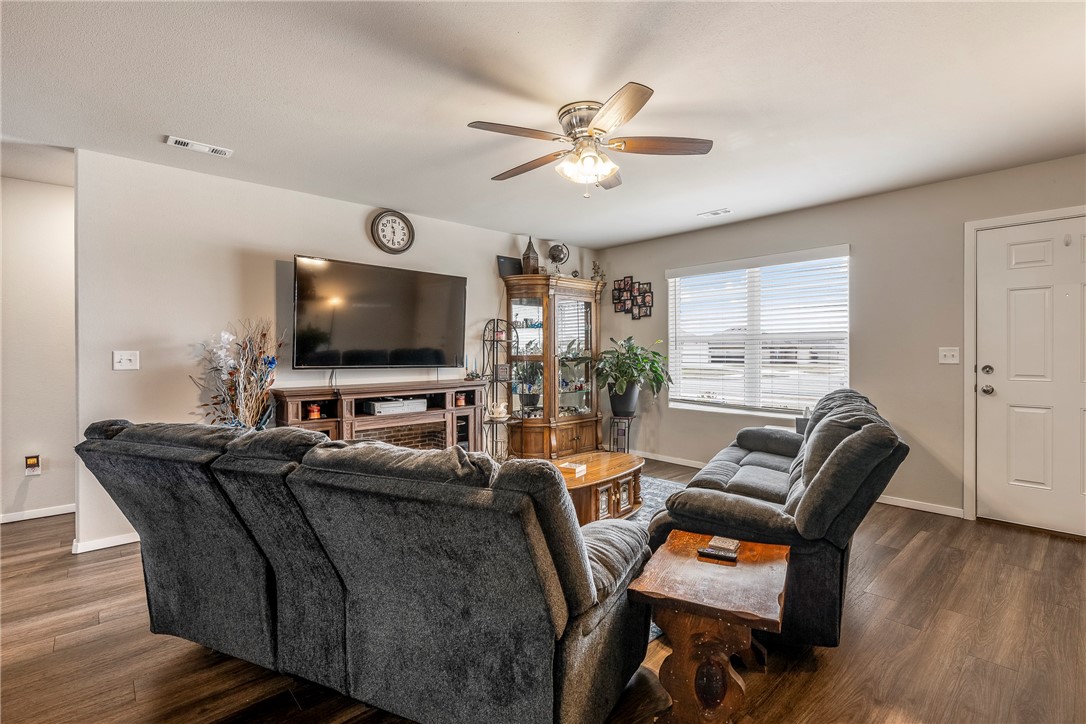 Walnut Hill Sub Ph I Pea Ridge - Residential