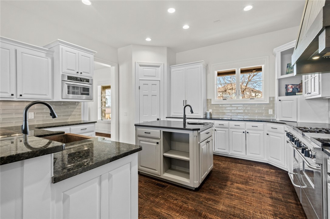 Estates At Dogwood Canyon - Residential