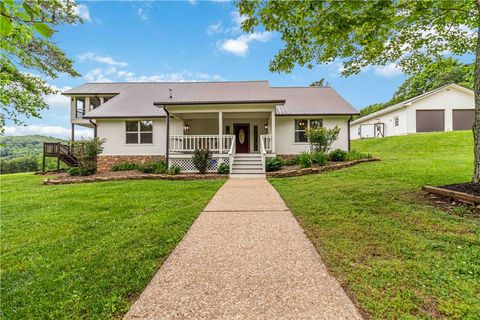 Photo of 16632 Bethlehem Road, Winslow, AR 72959 (MLS # 1344188)