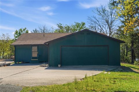 Photo of 21414 Ridgeview Drive, Garfield, AR 72732 (MLS # 1342029)