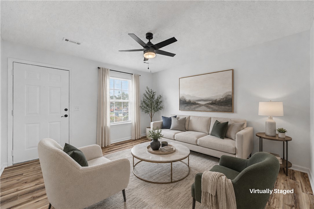 Carriage Square Sub Bentonville - Residential