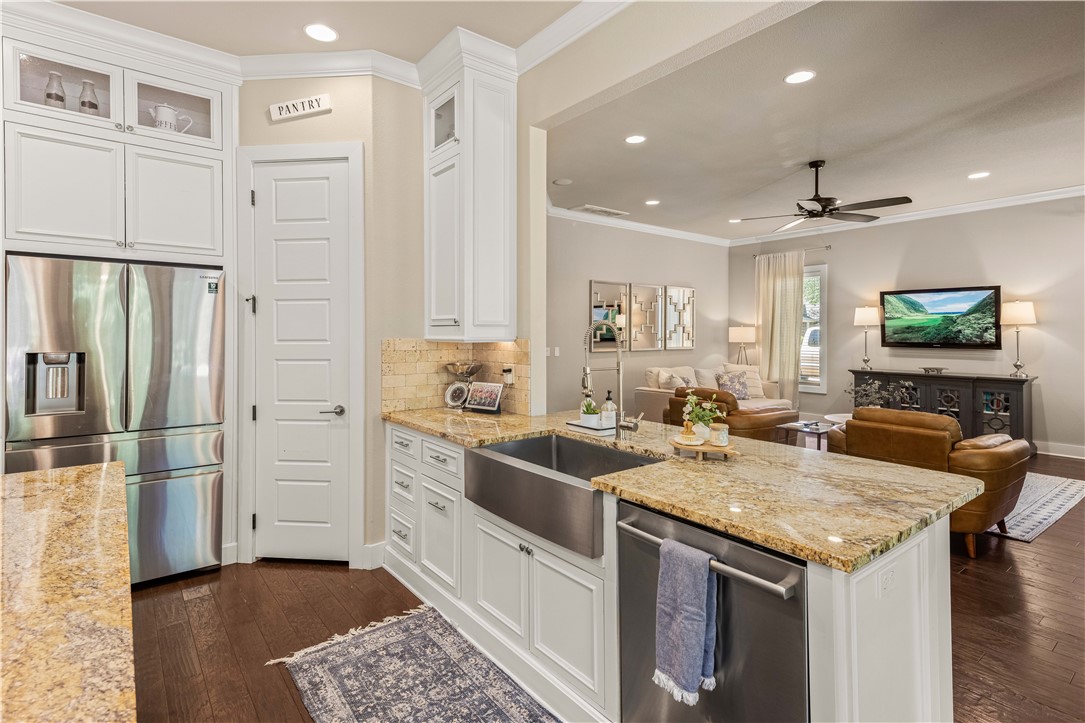 Oak Tree Centerton - Residential