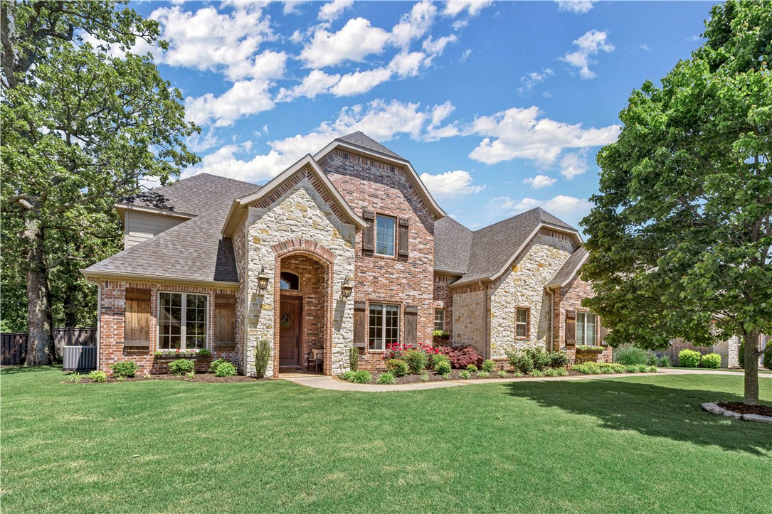 Oak Tree Centerton - Residential