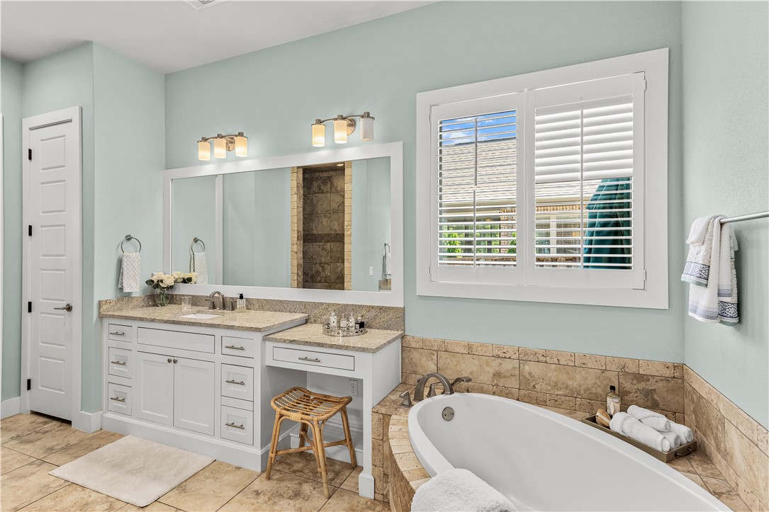 Oak Tree Centerton - Residential